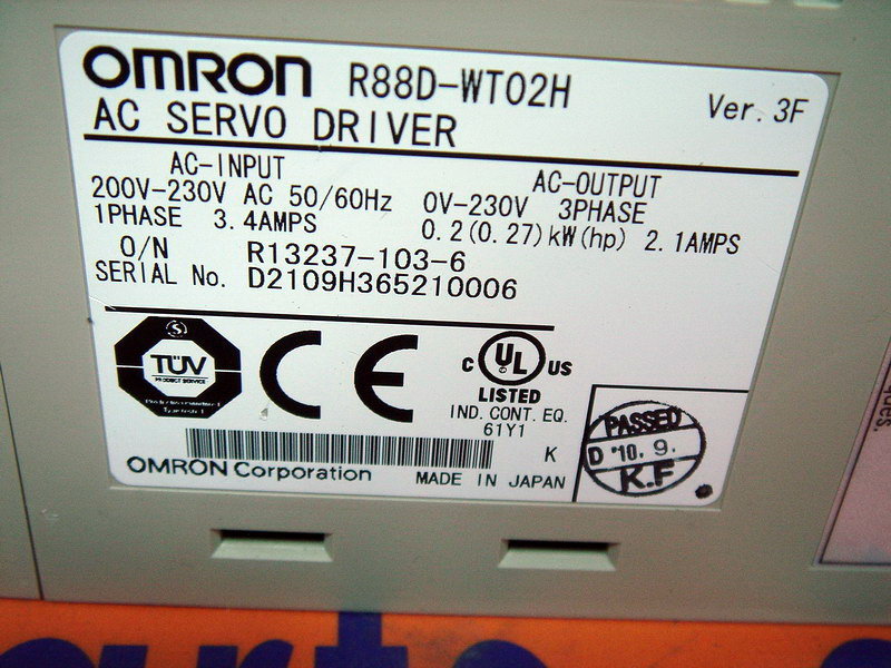 OMRON R88D-WT02H AC SERVO DRIVER - PLC DCS SERVO Control MOTOR